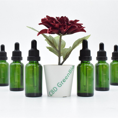 Các sản phẩm được làm từ chiết xuất từ ​​cây gai dầu Sản phẩm dầu CBD Dầu cồn đầy đủ CBD