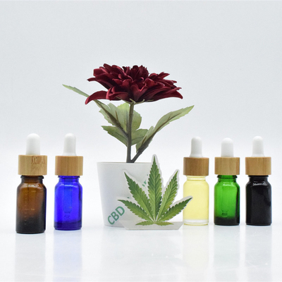 Dầu cây gai dầu CBD Nguyên liệu thô Sản phẩm dầu CBD Đặc điểm kỹ thuật 5% -30% để thư giãn lo âu